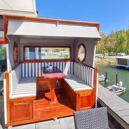 Waterfront Appartamento Sagard